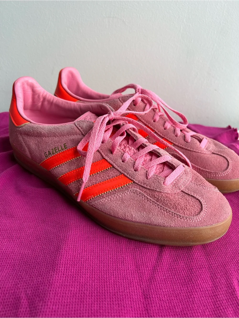 Adidas Gazelle Indoor Beam Pink Solar Red Gum Sole Sneakers Women’s 11
